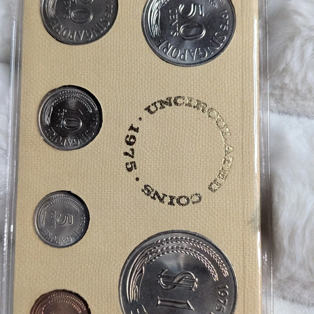 Vintage 1975 Year Of The Rabbit Coin Set